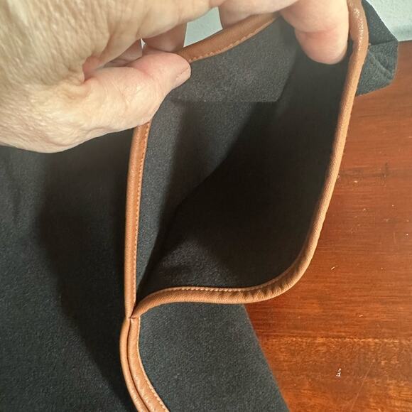 Tuckernuck Piper Poncho One Size Black Brown Leather Trim Funnel Neck - Picture 9 of 14